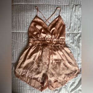 Synced waist romper - blush